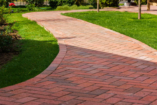 Best Commercial Driveway Pavers  in Holstein, IA