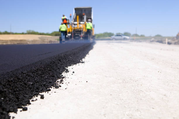 Best Local Driveway Pavers  in Holstein, IA